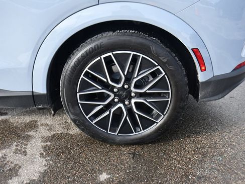 Used 2025 Ford Mustang Mach-E Premium image 21