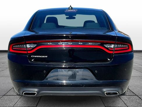 Used 2023 Dodge Charger SXT image 4