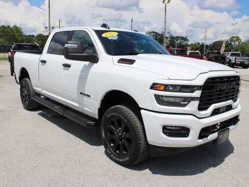 Used 2026 RAM 2500 Big Horn AWD/4WD image 15
