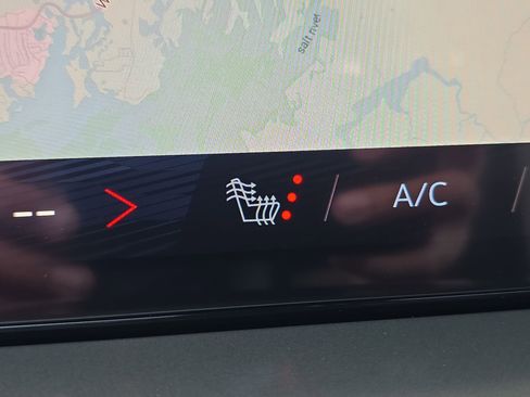 New 2026 Chevrolet Traverse LT w/ Sun and Wheel Package image 25