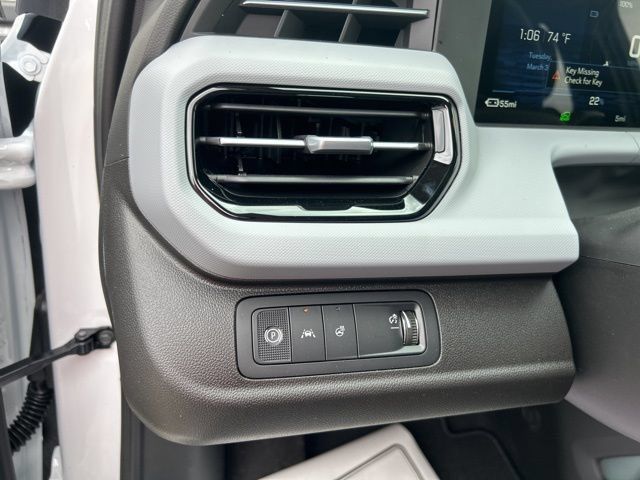 New 2027 Chevrolet Bolt RS FWD image 17