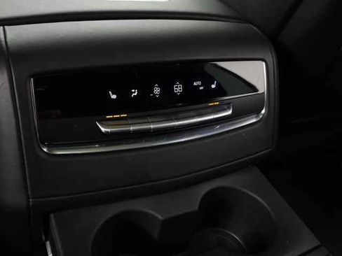 Used 2021 Cadillac Escalade Premium Luxury Platinum image 46