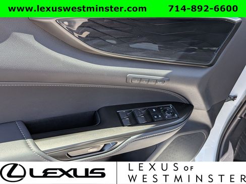 Used 2025 Lexus NX 350h AWD w/ Premium Package image 18