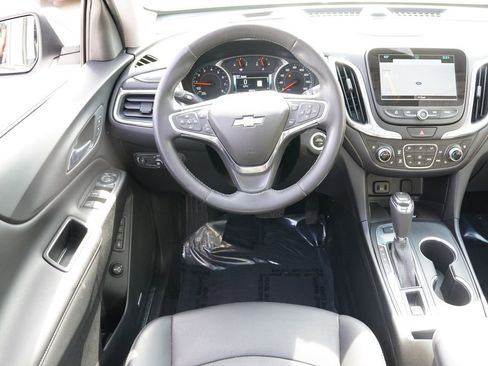 Used 2018 Chevrolet Equinox Premier image 20