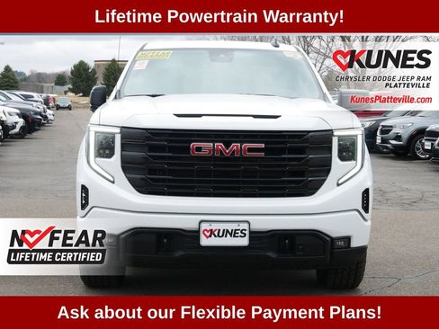 Used 2022 GMC Sierra 1500 Elevation AWD/4WD image 2