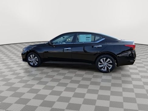 New 2025 Nissan Altima 2.5 S image 5