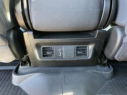 Used 2024 Chevrolet Silverado 2500 Custom w/ Custom Value Package image 34