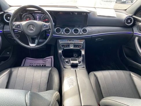Used 2017 Mercedes-Benz E 300 E 300 image 6