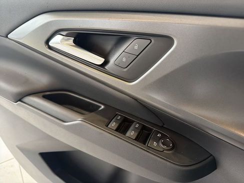 New 2026 Chevrolet Equinox EV LT w/ Comfort Package FWD image 21