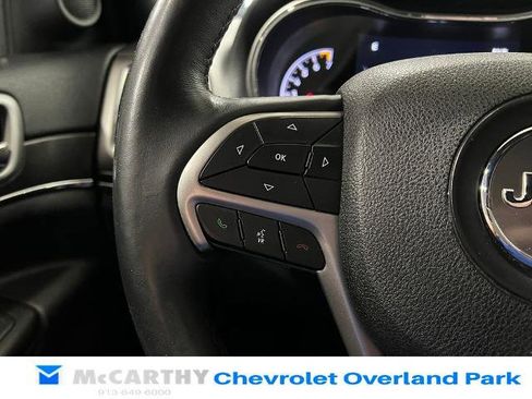Used 2018 Jeep Grand Cherokee Limited AWD/4WD image 14