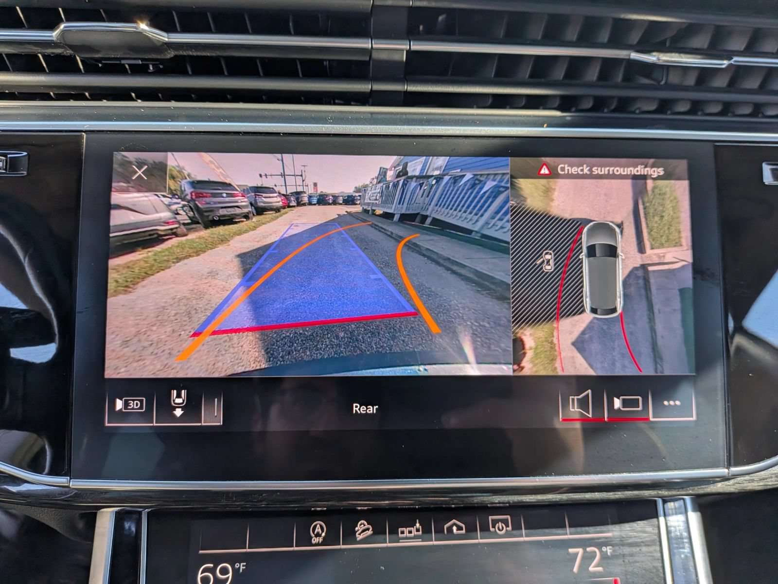 Used 2019 Audi Q8 Premium Plus w/ Premium Plus AWD/4WD image 62