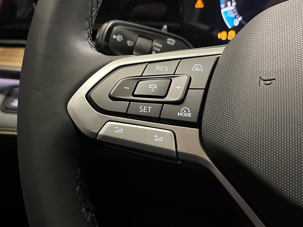 New 2027 Volkswagen Atlas SEL R-Line AWD/4WD image 23