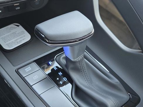 New 2026 Hyundai Elantra Sport FWD image 21