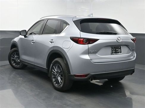 Certified 2021 MAZDA CX-5 Touring w/ Touring Preferred SV Package image 4