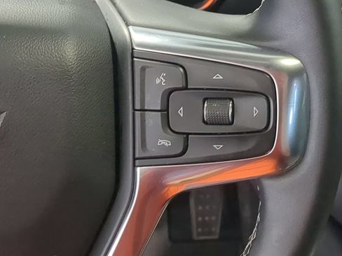Used 2024 Chevrolet Blazer LT w/ LPO, Black Grille Bar Package FWD image 30