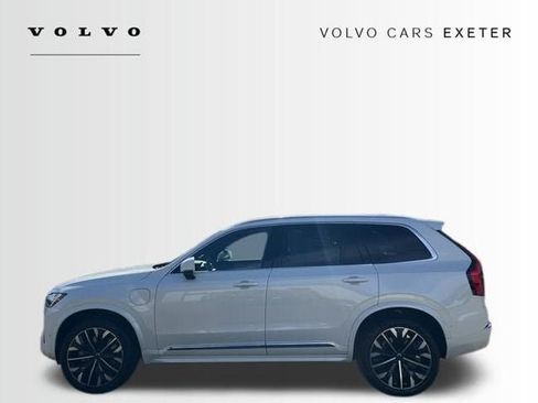 New 2026 Volvo XC90 T8 Plus w/ Protection Package Premier AWD/4WD image 4