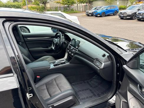 Used 2019 Honda Accord Sport image 23