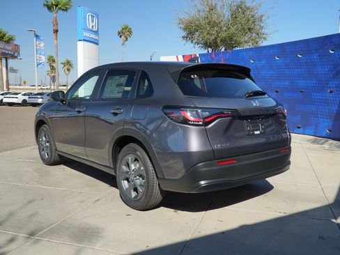 New 2026 Honda HR-V LX image 9