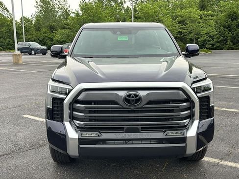New 2026 Toyota Tundra Limited AWD/4WD image 8