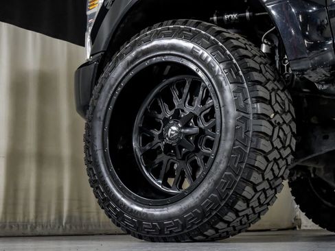 Used 2022 Ford F250 Platinum w/ FX4 Off-Road Package image 58