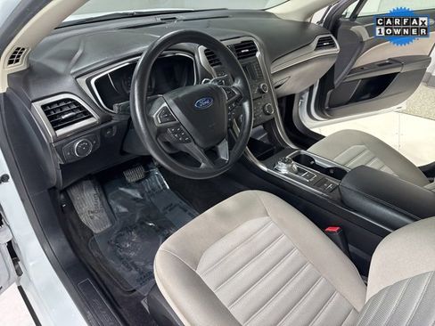 Used 2017 Ford Fusion S image 8