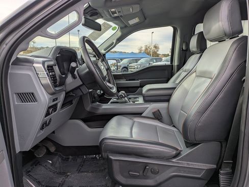 Used 2025 Ford F150 Lariat w/ Equipment Group 501A Mid image 14