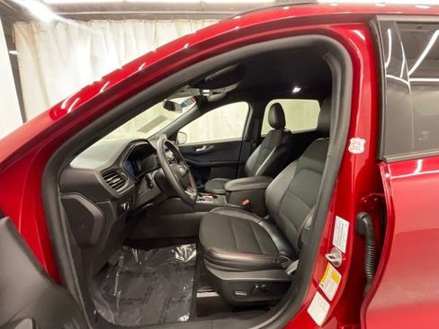 Used 2025 Ford Escape ST-Line AWD/4WD image 10