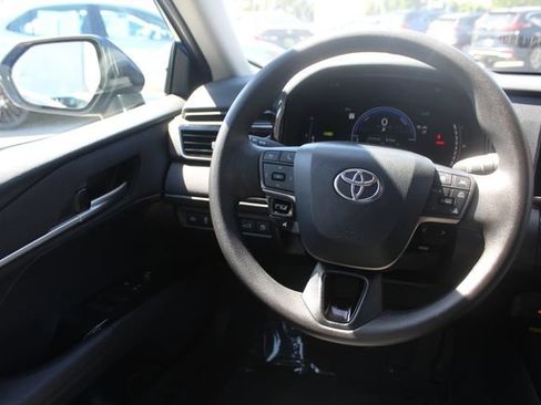 Certified 2026 Toyota Camry LE FWD image 43