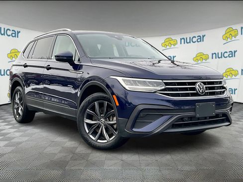 Used 2022 Volkswagen Tiguan SE image 1