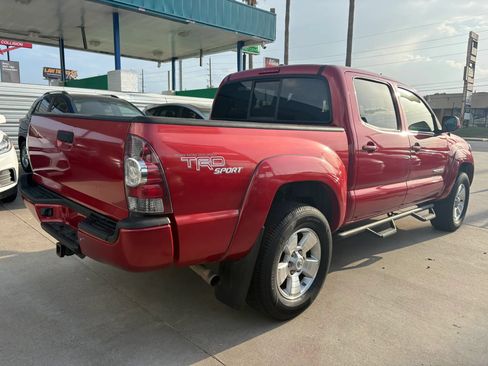 Used 2011 Toyota Tacoma PreRunner w/ TRD Sport Pkg RWD image 6