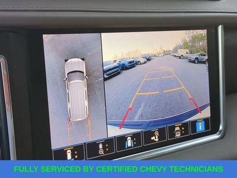 Used 2021 GMC Yukon Denali w/ Denali Premium Package image 35