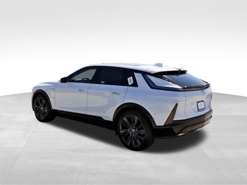New 2026 Cadillac Lyriq Signature Sport image 3