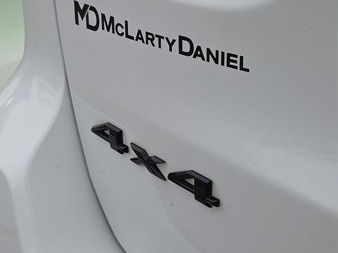 Used 2020 Jeep Grand Cherokee Altitude image 8