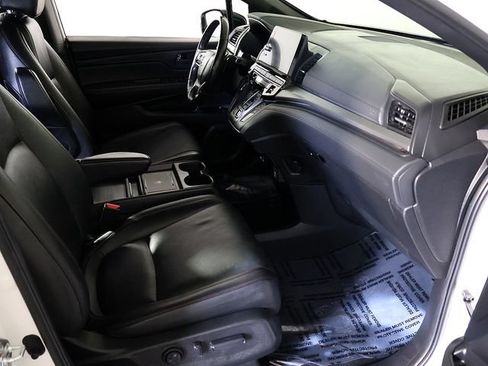 Used 2025 Honda Odyssey Sport-L image 32