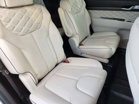 Used 2020 Hyundai Palisade Limited image 18