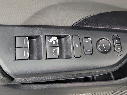 Used 2018 Honda Civic LX image 19