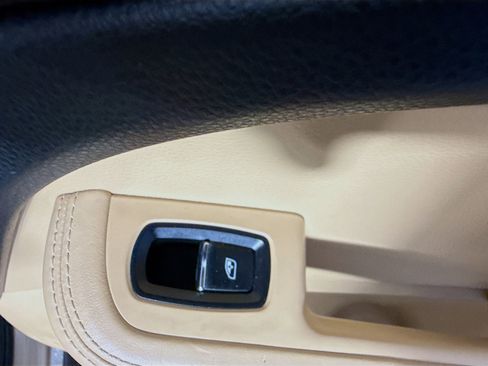 Used 2018 Porsche Macan image 30