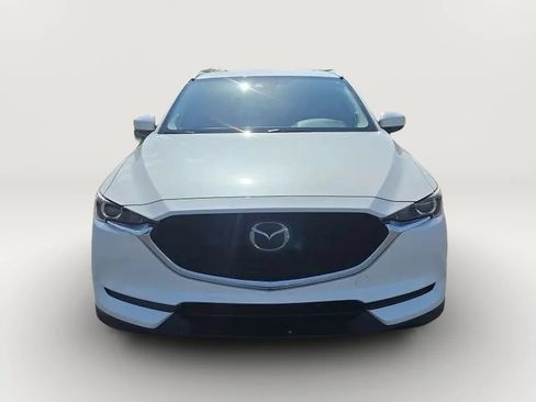 Used 2018 MAZDA CX-5 Touring w/ Preferred Equipment Package FWD image 4