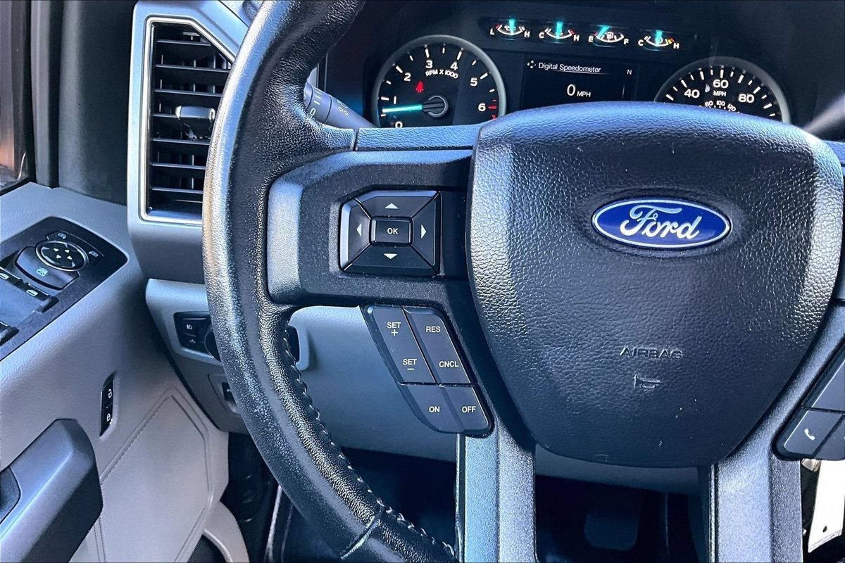 Used 2019 Ford F150 XLT w/ Equipment Group 302A Luxury AWD/4WD image 22
