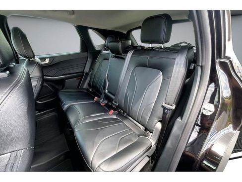 Used 2025 Ford Escape SE w/ PHEV Premium Package FWD image 27