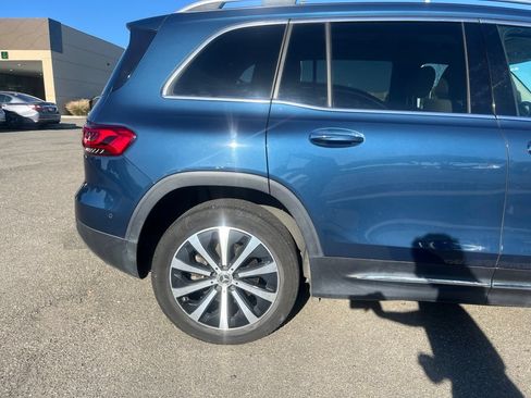 Used 2021 Mercedes-Benz GLB 250 4MATIC image 6