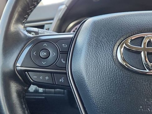 Used 2023 Toyota Camry SE image 35