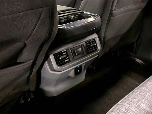 Used 2022 Ford F150 XLT image 34