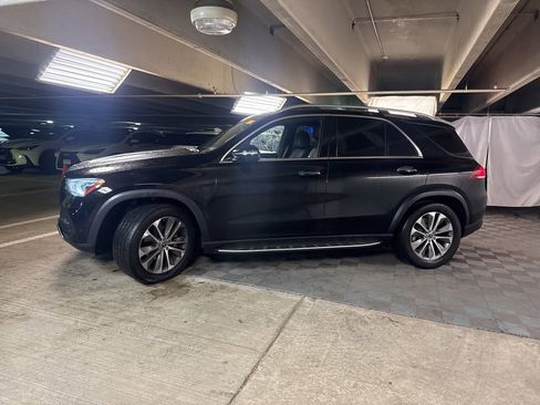 Used 2023 Mercedes-Benz GLE 350 4MATIC image 4