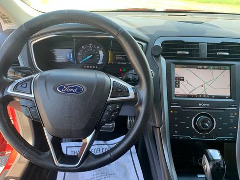Used 2015 Ford Fusion Energi Titanium w/ Driver Assist Package FWD image 16