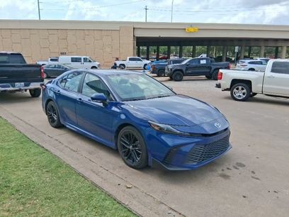 Used 2025 Toyota Camry SE