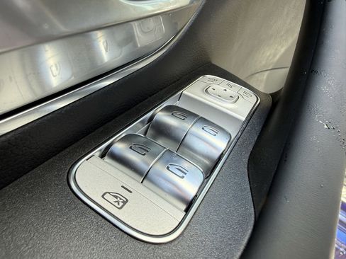 New 2026 Mercedes-Benz GLE 53 AMG 4MATIC image 16