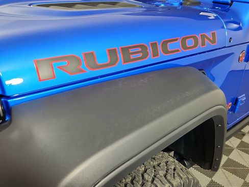 New 2025 Jeep Wrangler Unlimited Rubicon w/ Convenience Group AWD/4WD image 8