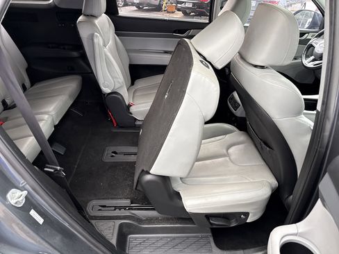 Used 2022 Hyundai Palisade SEL w/ Premium Package image 26