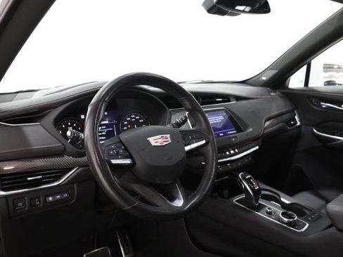 Used 2020 Cadillac XT4 Sport AWD/4WD image 16